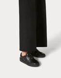 ROCKSTUD UNTITLED NOIR CALFSKIN LEATHER SNEAKER BLACK