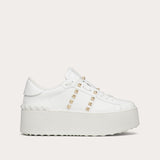 ROCKSTUD UNTITLED SNEAKER IN CALFSKIN WHITE