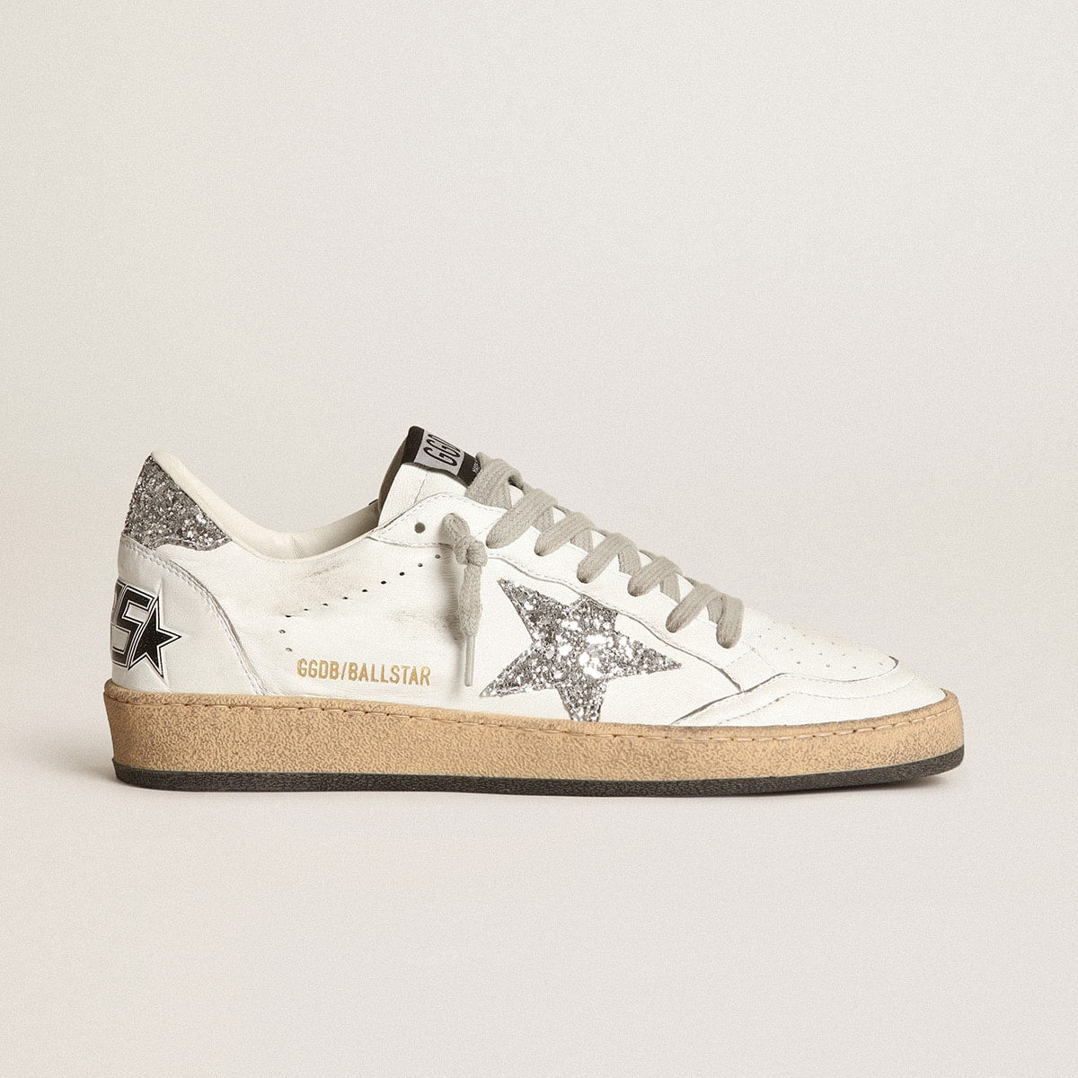 goldengoose Ball Star in nappa with white star and glitter heel tab