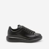 Men's Oversized Sneaker in Black