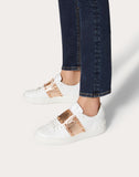ROCKSTUD UNTITLED SNEAKER IN CALFSKIN LEATHER WITH METALLIC STRIPE WHITE